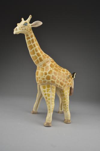 Giraffe by Julie Clements